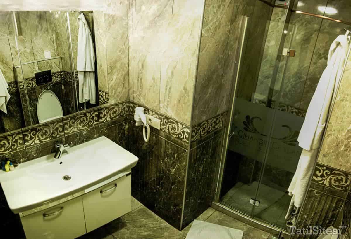 Cihangir Ceylan Suite